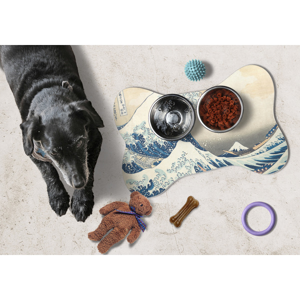Great Wave off Kanagawa Bone Shaped Mat w/ Food & Water
