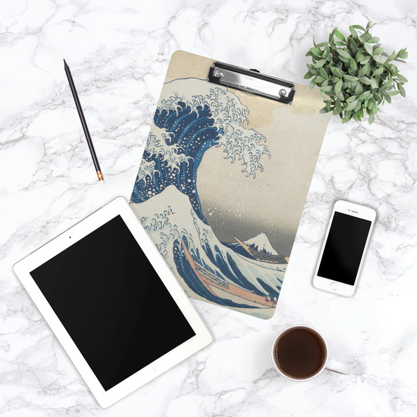 Great Wave off Kanagawa Clipboard - Lifestyle Photo