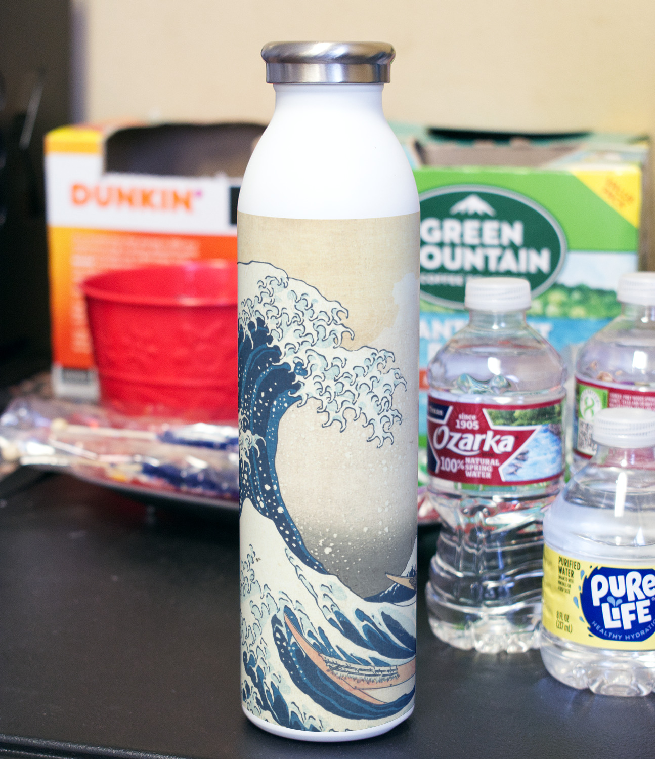 https://www.youcustomizeit.com/common/MAKE/1020030/Great-Wave-off-Kanagawa-20oz-Water-Bottles-Full-Print-In-Context.jpg?lm=1665531246