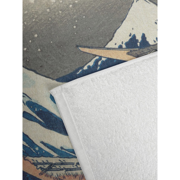 Great Wave off Kanagawa Golf Towel - Detail