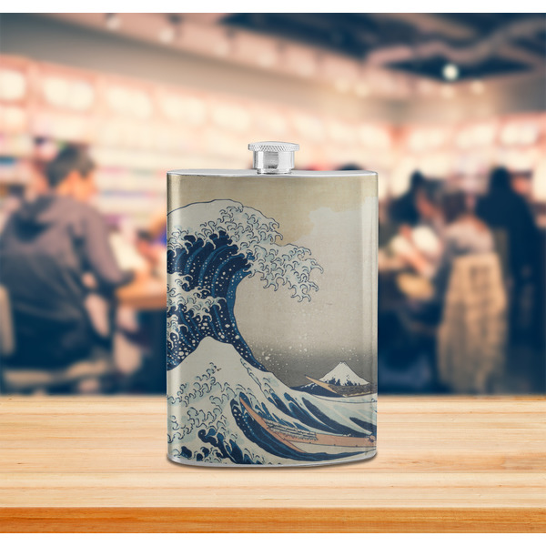 Great Wave off Kanagawa Stainless Steel Flask - LIFESTYLE 2
