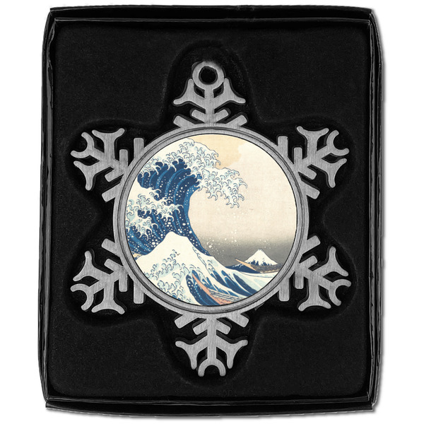Great Wave off Kanagawa Vintage Snowflake - In box