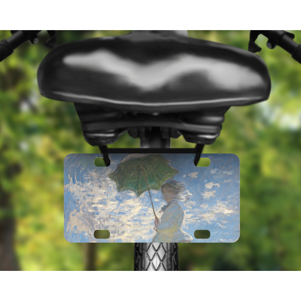 Promenade Woman Mini License Plate on Bicycle
