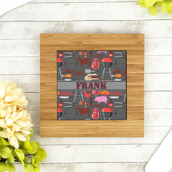 Barbeque Bamboo Trivet with 6" Tile - LIFESTYLE