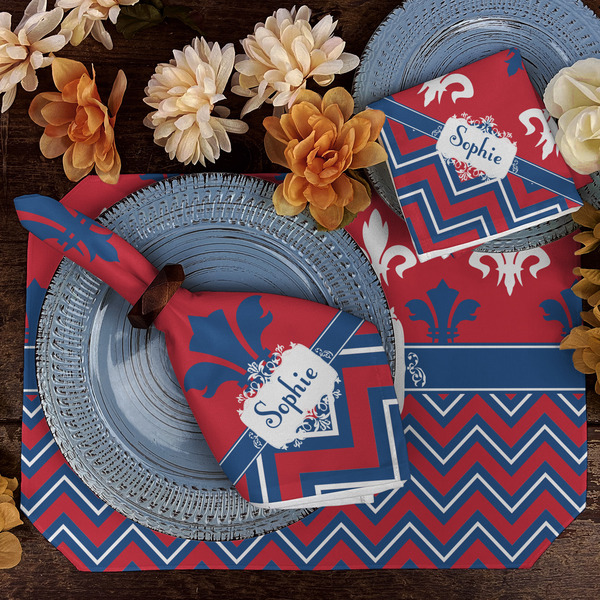 Patriotic Fleur de Lis Dining Set