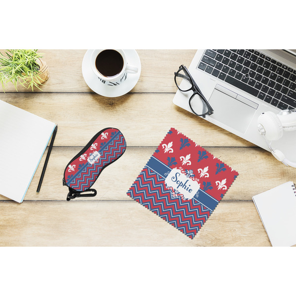 Patriotic Fleur de Lis Eyeglass Case and Cloth Set - LIFESTYLE
