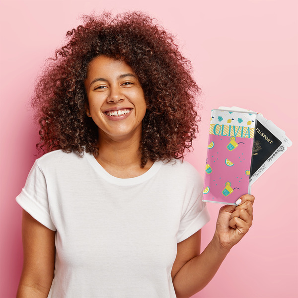 Summer Lemonade Vinyl Document Holder - LIFESTYLE