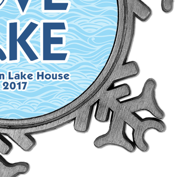 Live Love Lake Vintage Snowflake - Detail