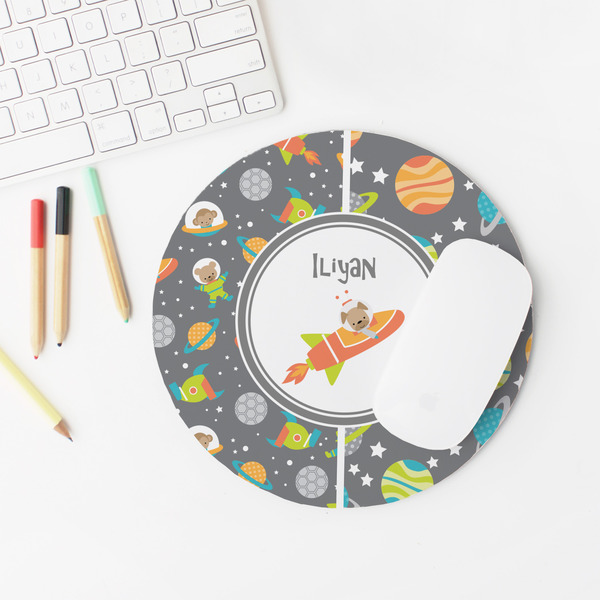 Space Explorer Round Mousepad - LIFESTYLE 2