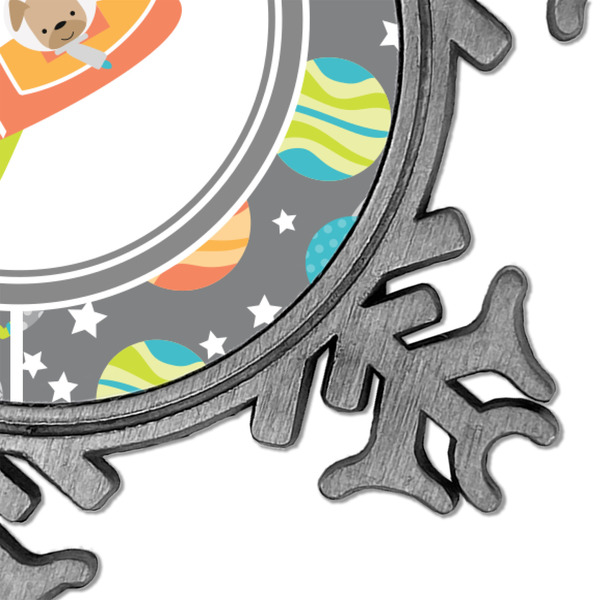 Space Explorer Vintage Snowflake - Detail