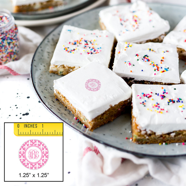 Fleur De Lis Printed Icing Circle - XSmall - In Context