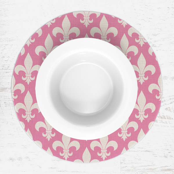 Fleur De Lis Round Linen Placemats - LIFESTYLE (single)