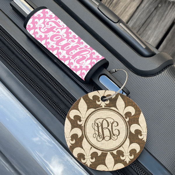 Fleur De Lis Wood Luggage Tags - Round - Lifestyle