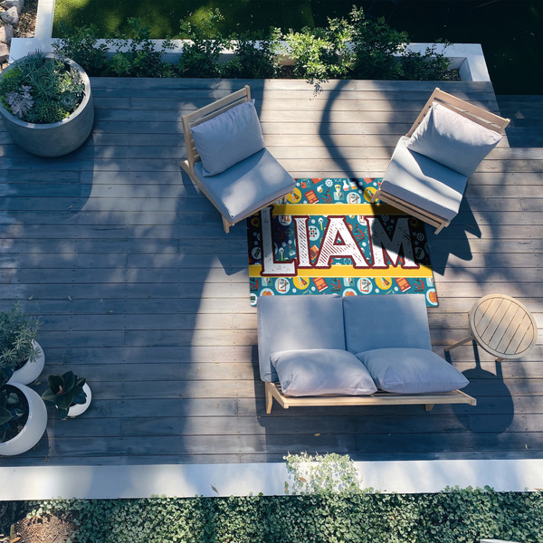 Rocket Science 4'x6' Patio Rug - In context