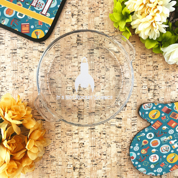 Rocket Science Glass Pie Dish - LIFESTYLE