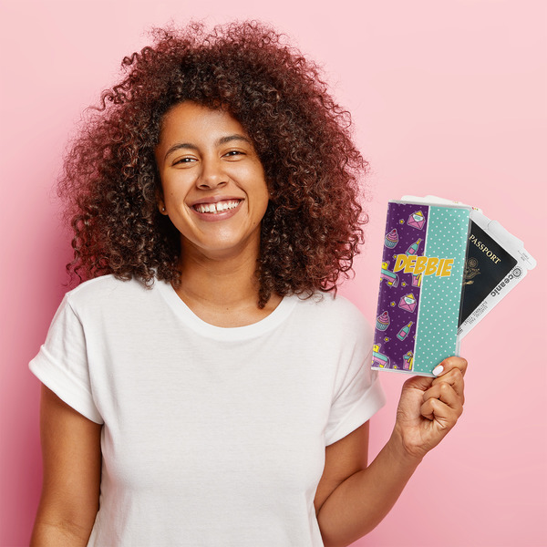 Pinata Birthday Vinyl Document Holder - LIFESTYLE