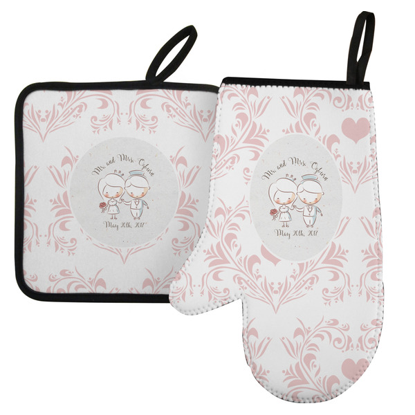 Custom Wedding People Left Oven Mitt & Pot Holder Set w/ Couple's Names