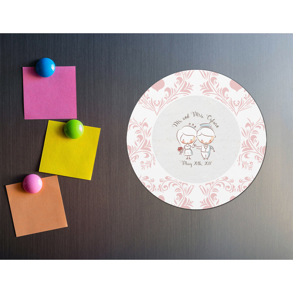 Wedding People Round Fridge Magnet - LIFESTYLE