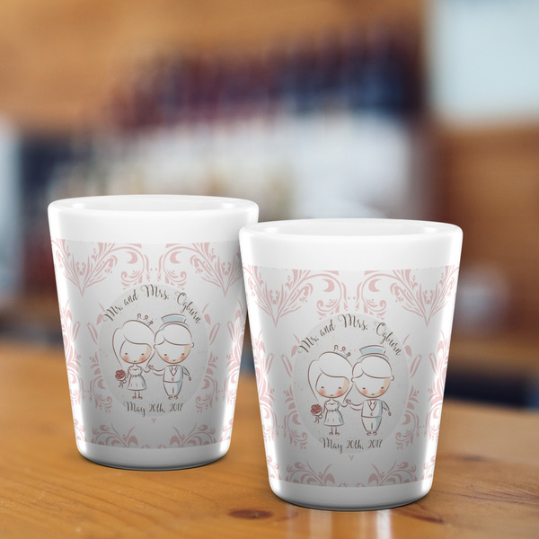 Wedding People Shot Glass - White - LIFESTYLE