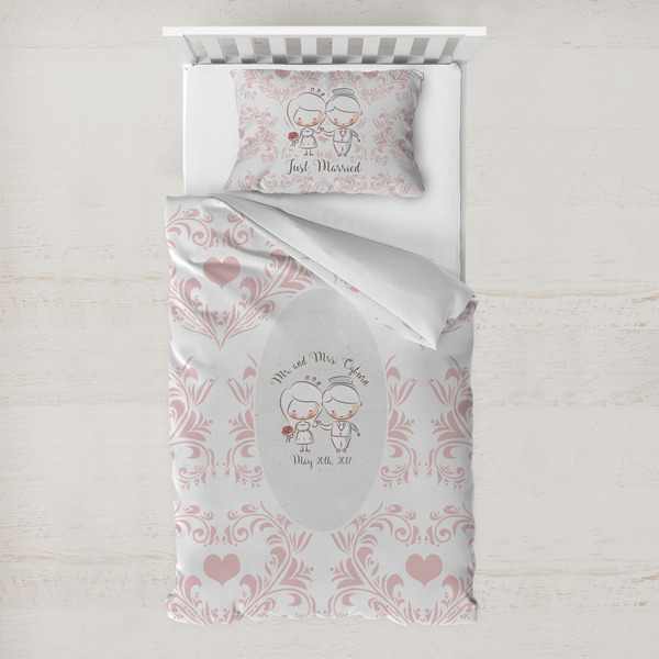 Custom Wedding People Toddler Bedding Set - With Pillowcase (Personalized)