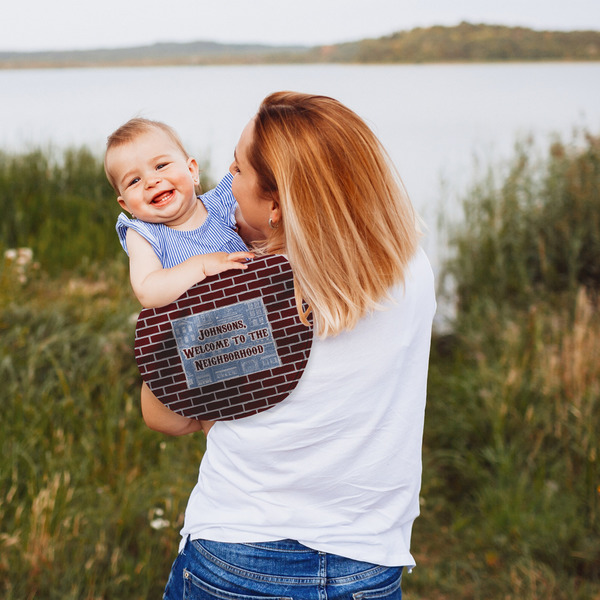 Housewarming Peanut Shaped Burp - Lifestyle