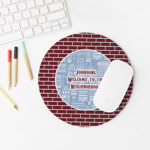 Housewarming Round Mousepad - LIFESTYLE 2