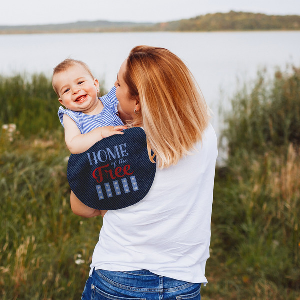 American Quotes Peanut Shaped Burp - Lifestyle