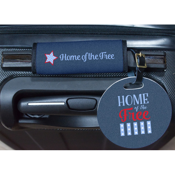 American Quotes Round Luggage Tag & Handle Wrap - In Context