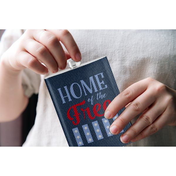 American Quotes Stainless Steel Flask - LIFESTYLE 1