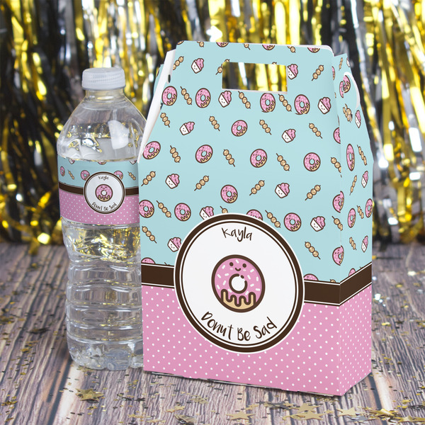 Donuts Gable Favor Box - In Context