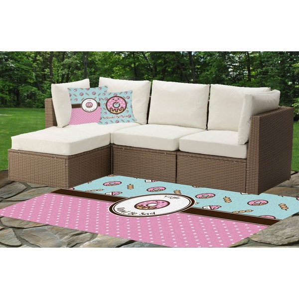 Donuts Indoor / Outdoor Rug & Cushions