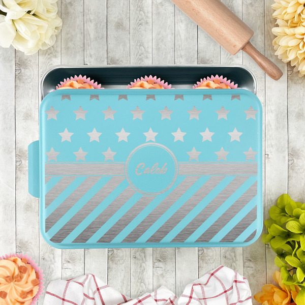 Stars and Stripes Aluminum Baking Pan - Teal Lid - LIFESTYLE
