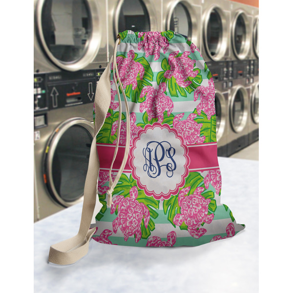 Preppy Laundry Bag in Laundromat