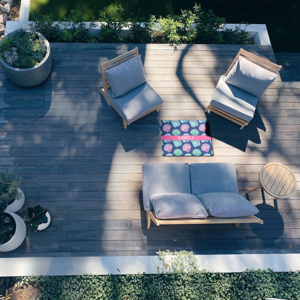 Preppy Sea Shells 2'x3' Patio Rug - In Context