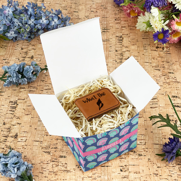 Preppy Sea Shells Cubic Gift Box - In Context