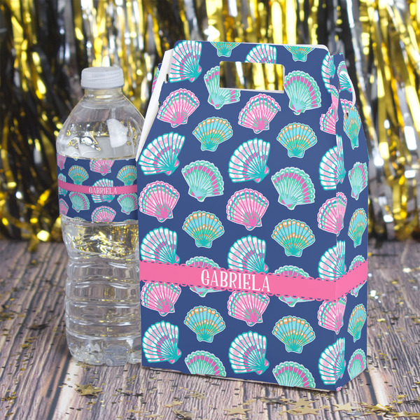 Preppy Sea Shells Gable Favor Box - In Context