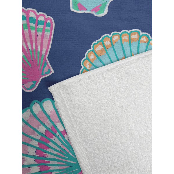 Preppy Sea Shells Golf Towel - Detail