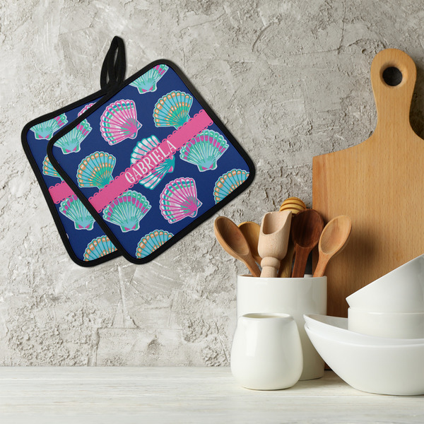 Preppy Sea Shells Neoprene Pot Holder - Set of 2  LIFESTYLE