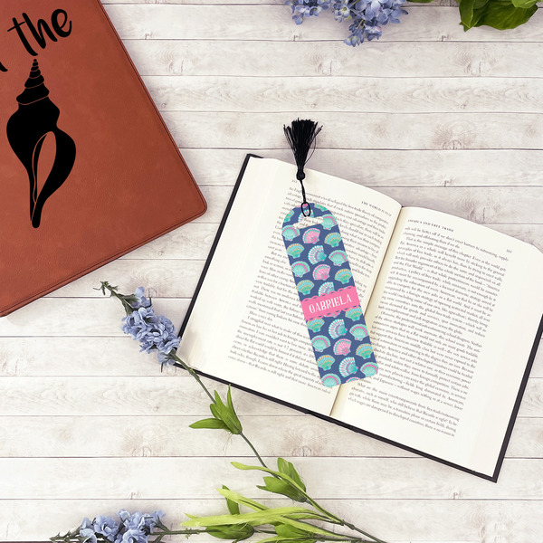 Preppy Sea Shells Plastic Bookmarks - In Context