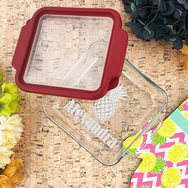 Pineapples Glass Cake Dish - LIFESTYLE (8x8)