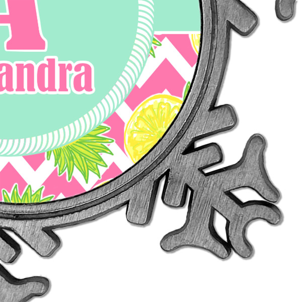 Pineapples Vintage Snowflake - Detail