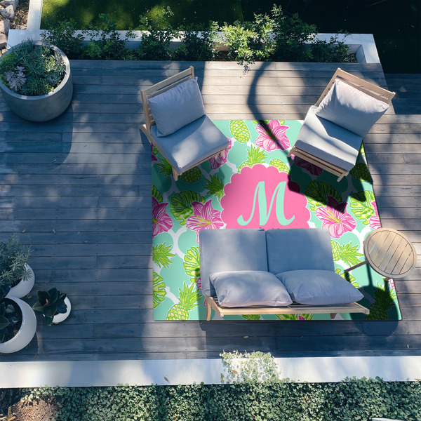 Preppy Hibiscus 8'x10' Patio Rug - In context