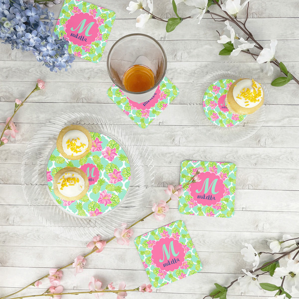 Preppy Hibiscus Plastic Party Appetizer & Dessert Plates - In Context