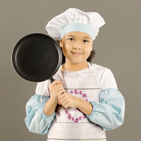 Farm House Kid's Aprons - Medium - Lifestyle