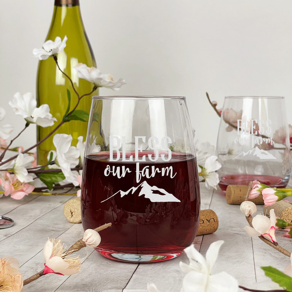 Farm House Stemless Wine Glass - In Context