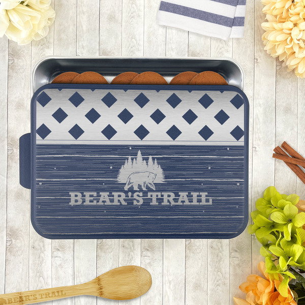 Lumberjack Plaid Aluminum Baking Pan - Navy Lid - LIFESTYLE