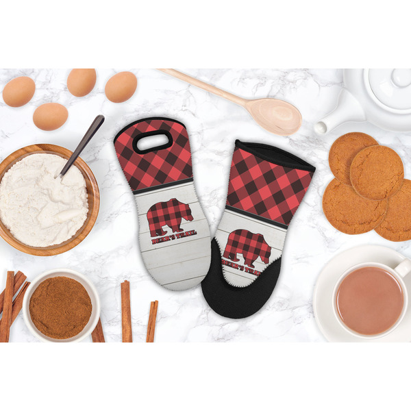 Lumberjack Plaid Neoprene Oven Mitt - Lifestyle Image