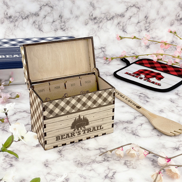 Lumberjack Plaid Wood Recipe Boxes - Lifestyle