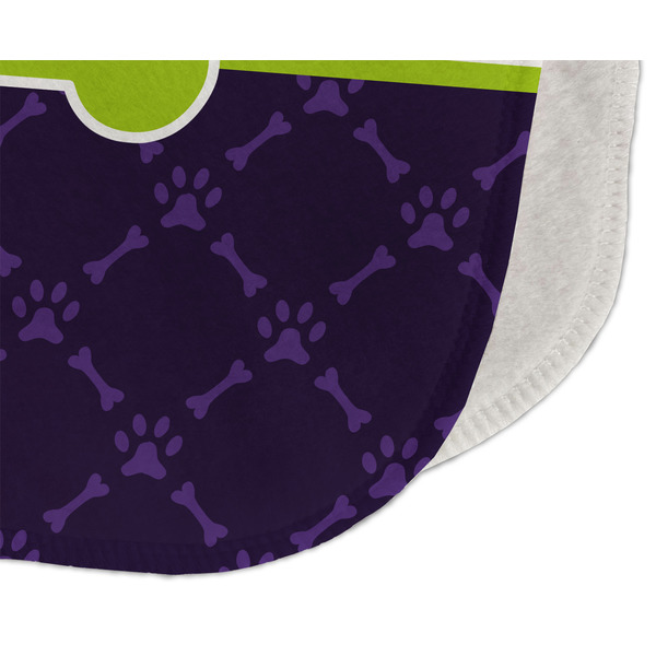 Pawprints & Bones Old Burp Detail