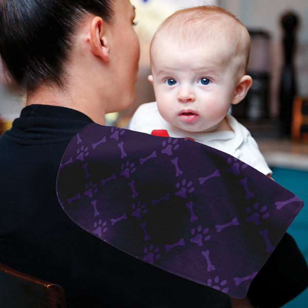 Pawprints & Bones Old Burp - Lifestyle